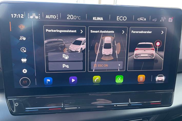 Blå Cupra Born fra 2023