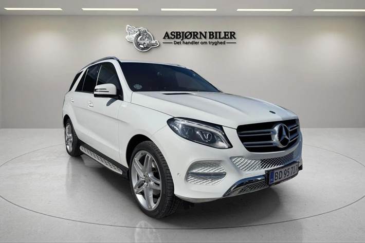 Hvid Mercedes GLE350 d fra 2016