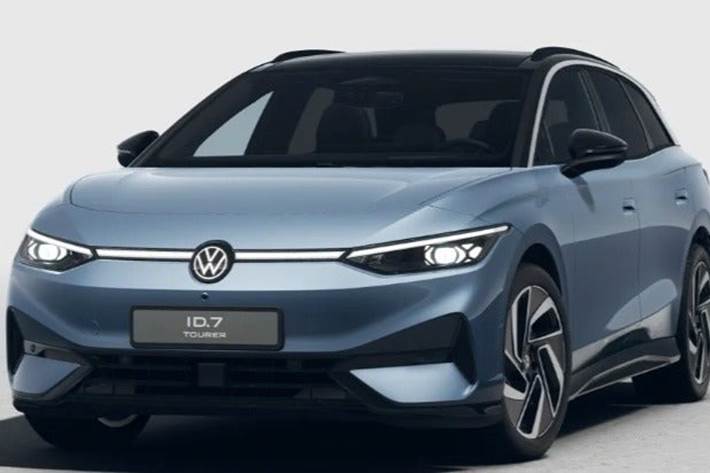 Blå VW ID.7 fra 2025 set udefra