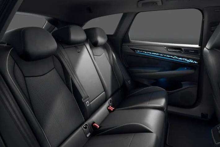 Blå VW ID.7 fra 2025