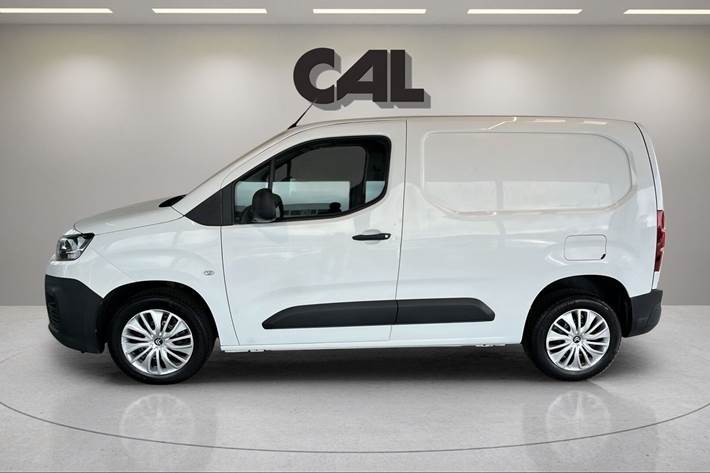 Hvid Citroën Berlingo fra 2020