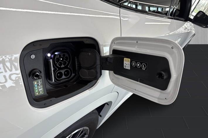 Hvid BMW iX1 fra 2023