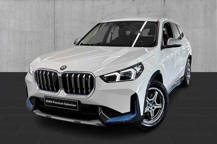 Hvid BMW iX1 fra 2023