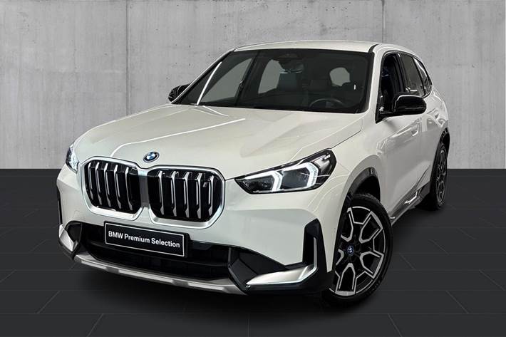 Hvid BMW iX1 fra 2023