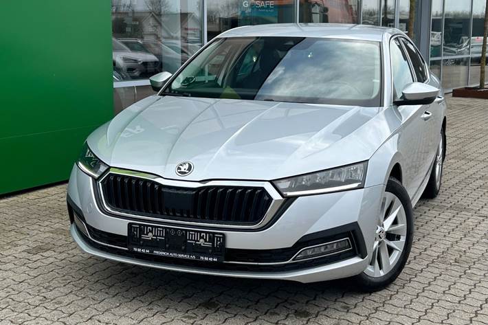 Sølv Skoda Octavia fra 2021