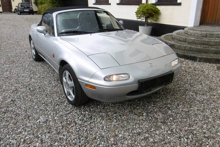 undefined Mazda MX-5 fra 1996