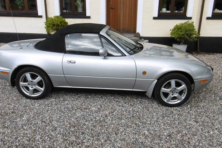 undefined Mazda MX-5 fra 1996