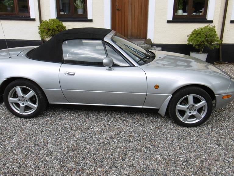 Mazda MX-5 1,6