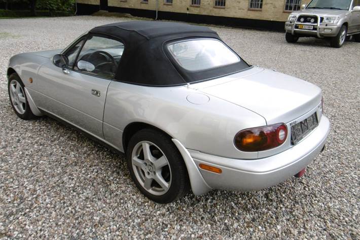 undefined Mazda MX-5 fra 1996