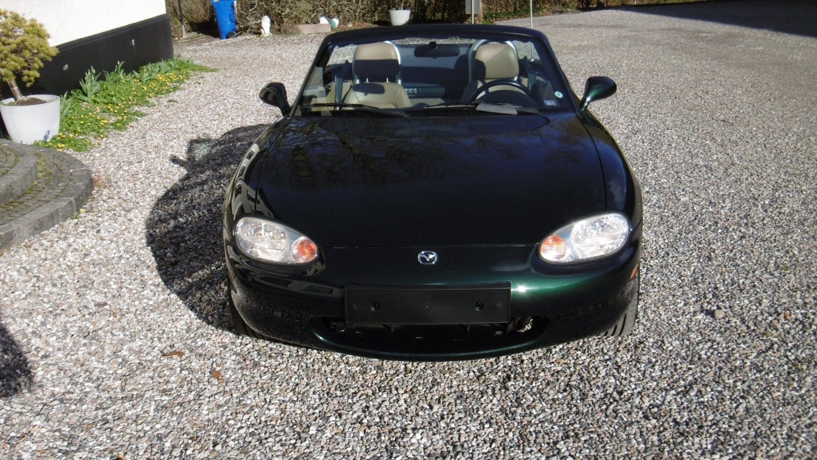 Grøn Mazda MX-5 fra 2000