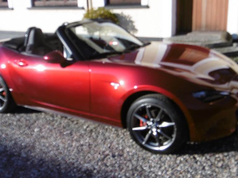 Mazda MX-5 2,0 SkyActiv-G 184 Roadster Cosmo