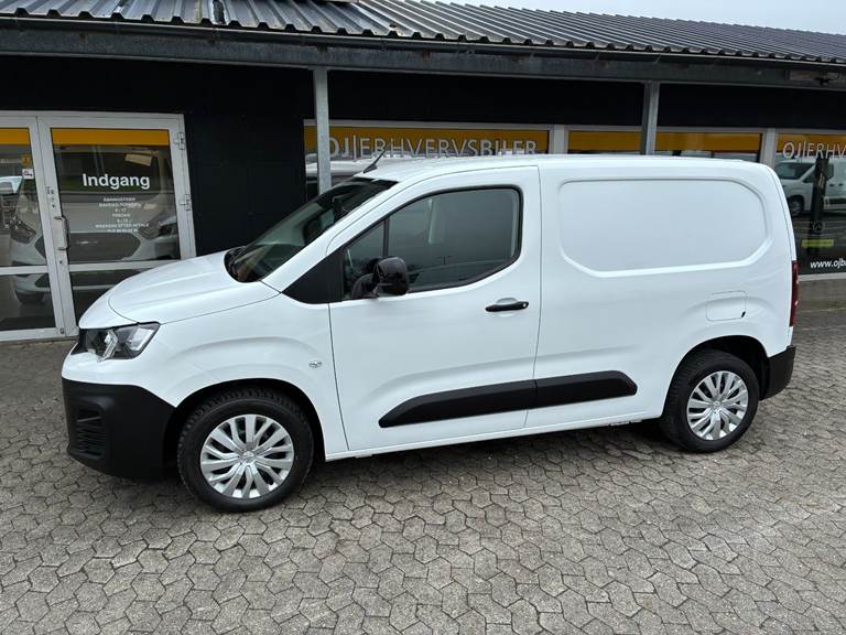 Peugeot Partner 1,5 BlueHDi 100 L1V1 Plus Van