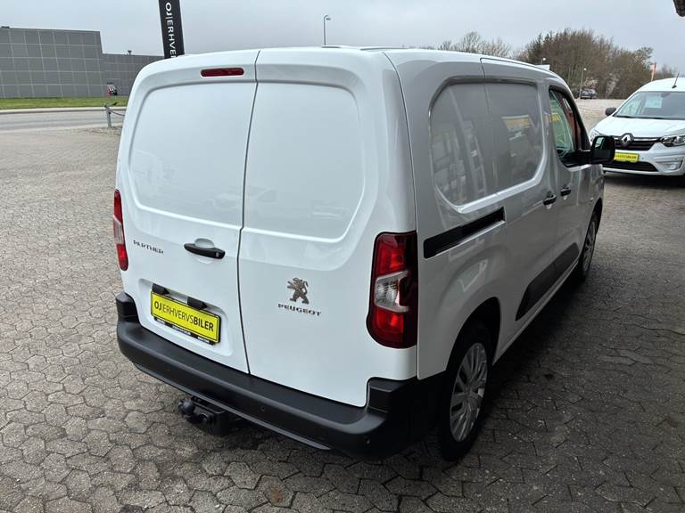 Peugeot Partner 1,5 BlueHDi 100 L1V1 Plus Van