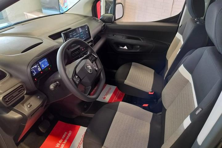 Sort Citroën ë-Berlingo fra 2024