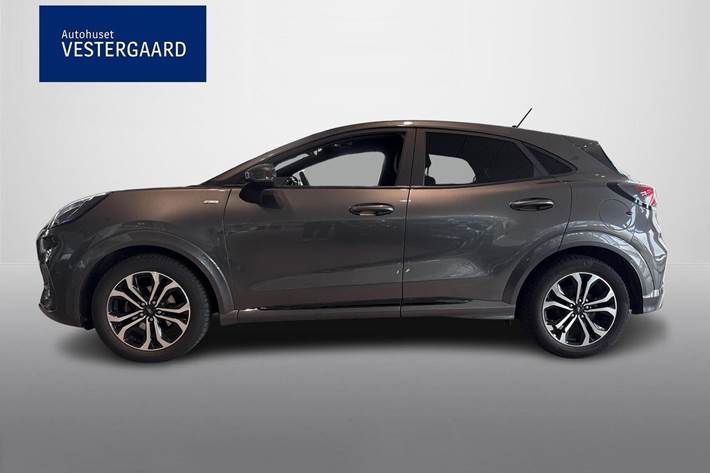 Grå Ford Puma fra 2020