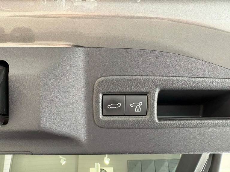 Subaru Solterra 71 Touring