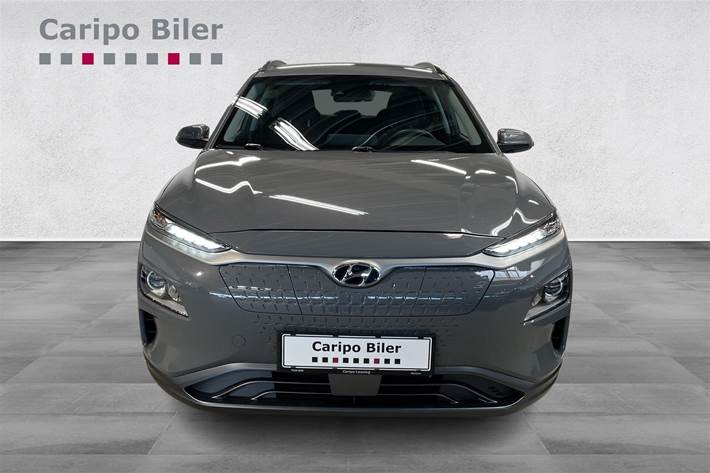 Grå Hyundai Kona fra 2021