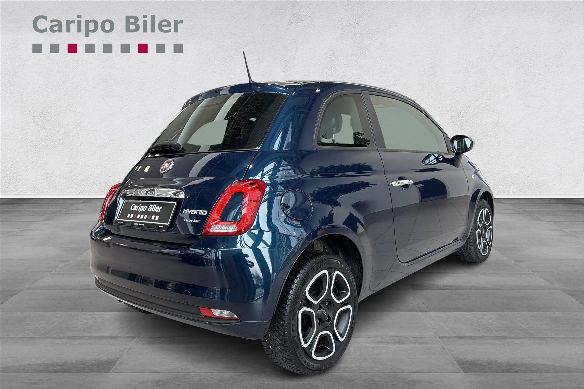 Blå Fiat 500 fra 2022