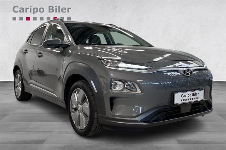Grå Hyundai Kona fra 2021 set udefra