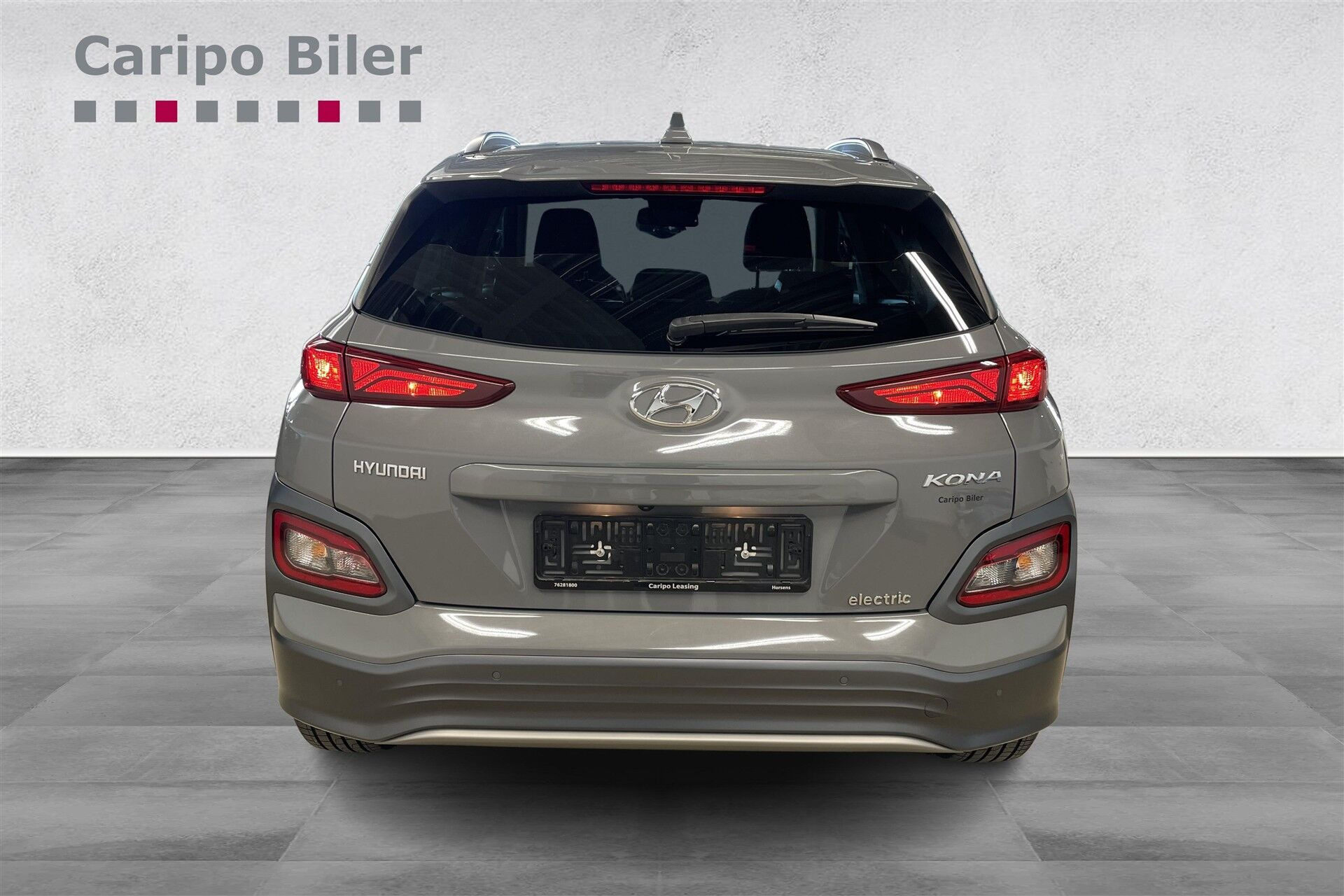 Grå Hyundai Kona fra 2021