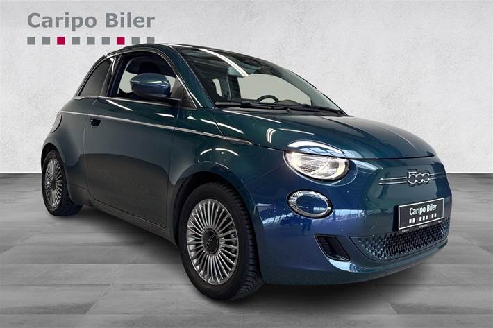 Grøn Fiat 500e fra 2023
