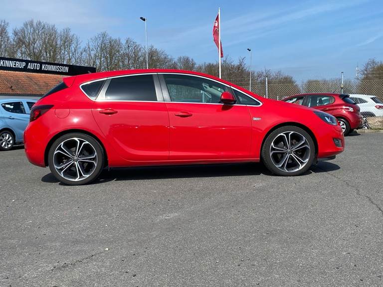 Opel Astra 1,6 Turbo Sport 180HK 5d 6g Aut.