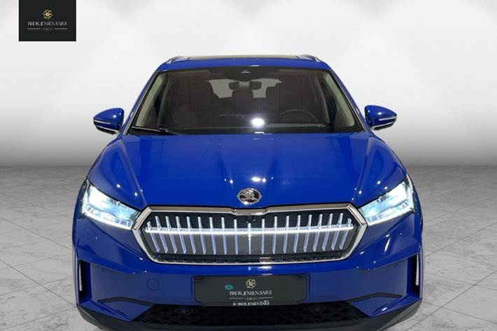 Blå Skoda Enyaq fra 2024