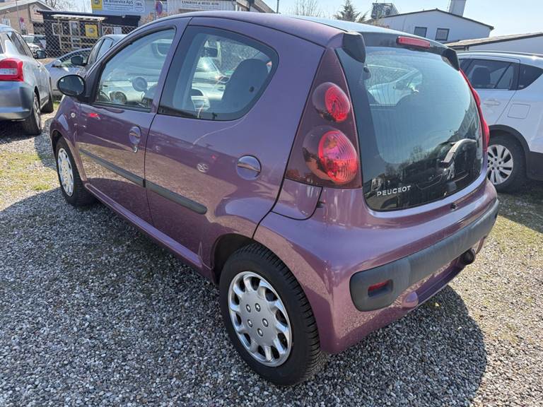 Peugeot 107 1,0 Active