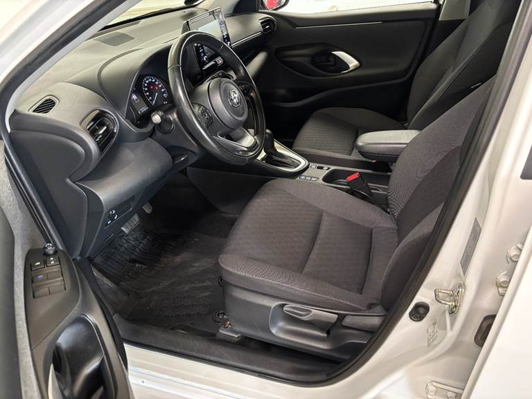 Toyota Yaris 1,5 Hybrid H3 Vision e-CVT