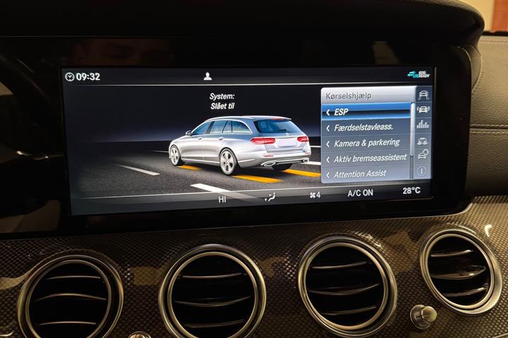 Sort Mercedes E400 fra 2017