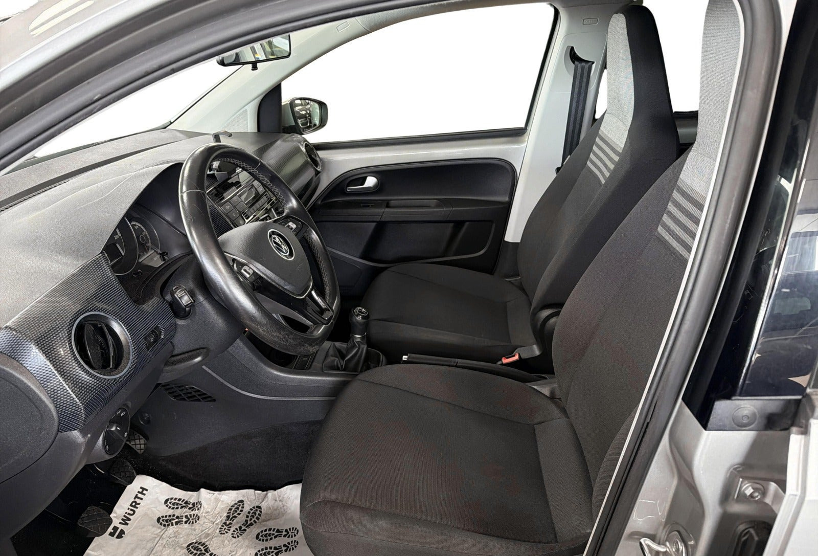 Grå VW UP! fra 2022