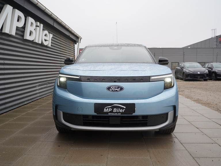 Ford Explorer 79 Premium Extended Range AWD