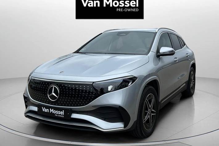 Sølv Mercedes EQA250+ fra 2024