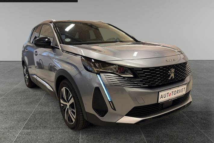 Sølv Peugeot 3008 fra 2021