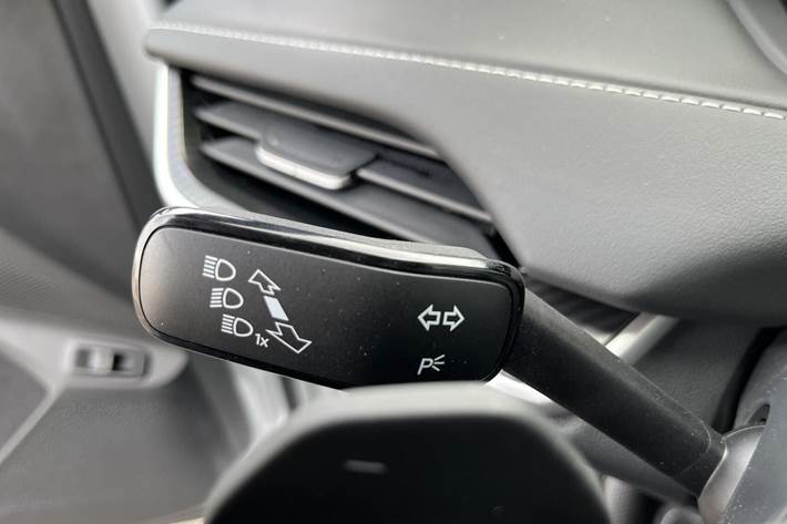 Hvid Skoda Elroq fra 2026