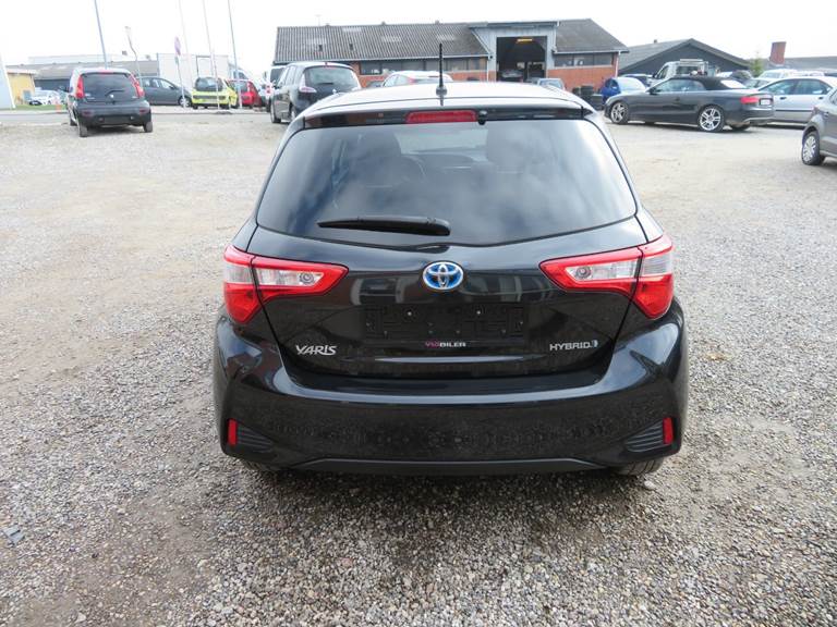 Toyota Yaris 1,5 Hybrid H1 e-CVT