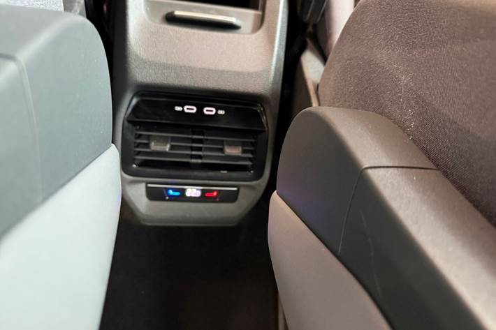 Grå VW ID.5 fra 2023