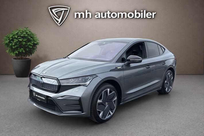 Grå Skoda Enyaq fra 2023 set udefra