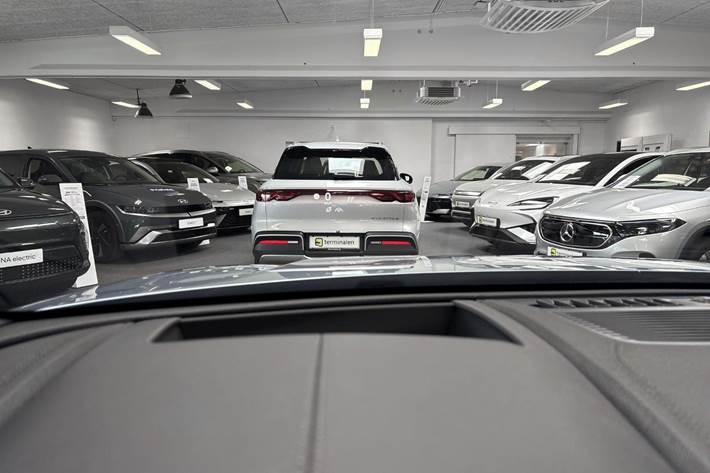 Blå BYD Seal U fra 2025