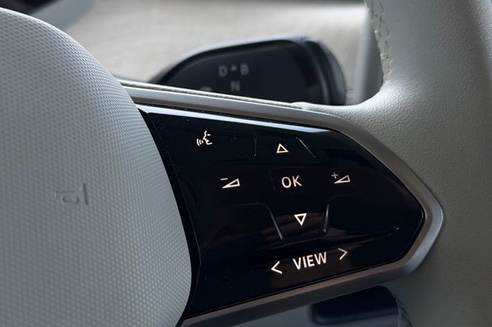 Sølv VW ID.Buzz fra 2023