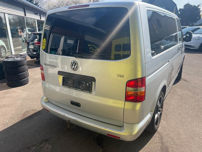 VW Transporter 2,5 TDi 130 Kassevogn aut. lang