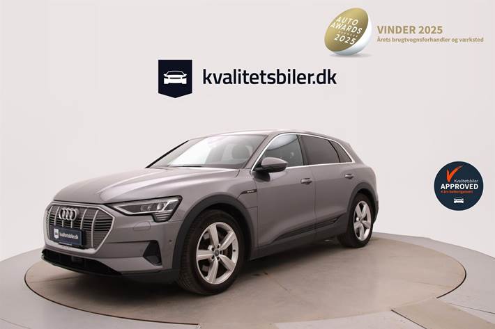Grå Audi e-tron fra 2019