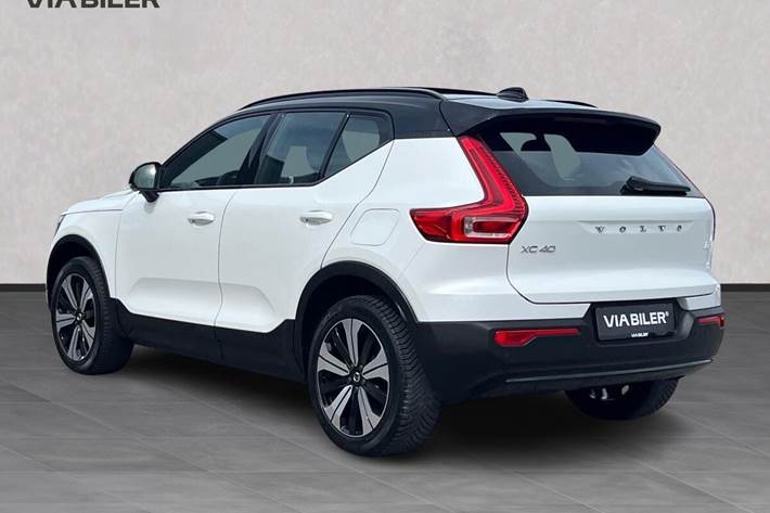 Hvid Volvo XC40 fra 2022