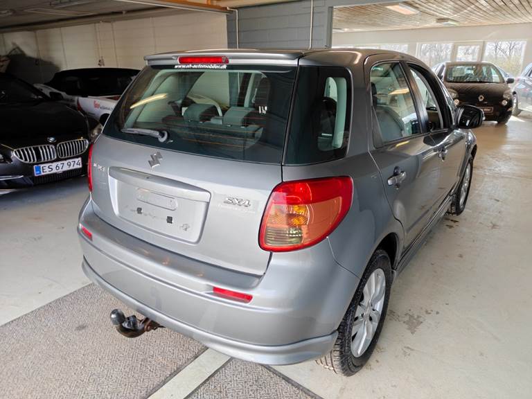 Suzuki SX4 1,6 CombiBack GLX