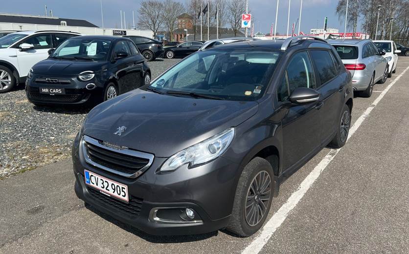 Peugeot 2008 1,2 VTi 82 Allure Sky