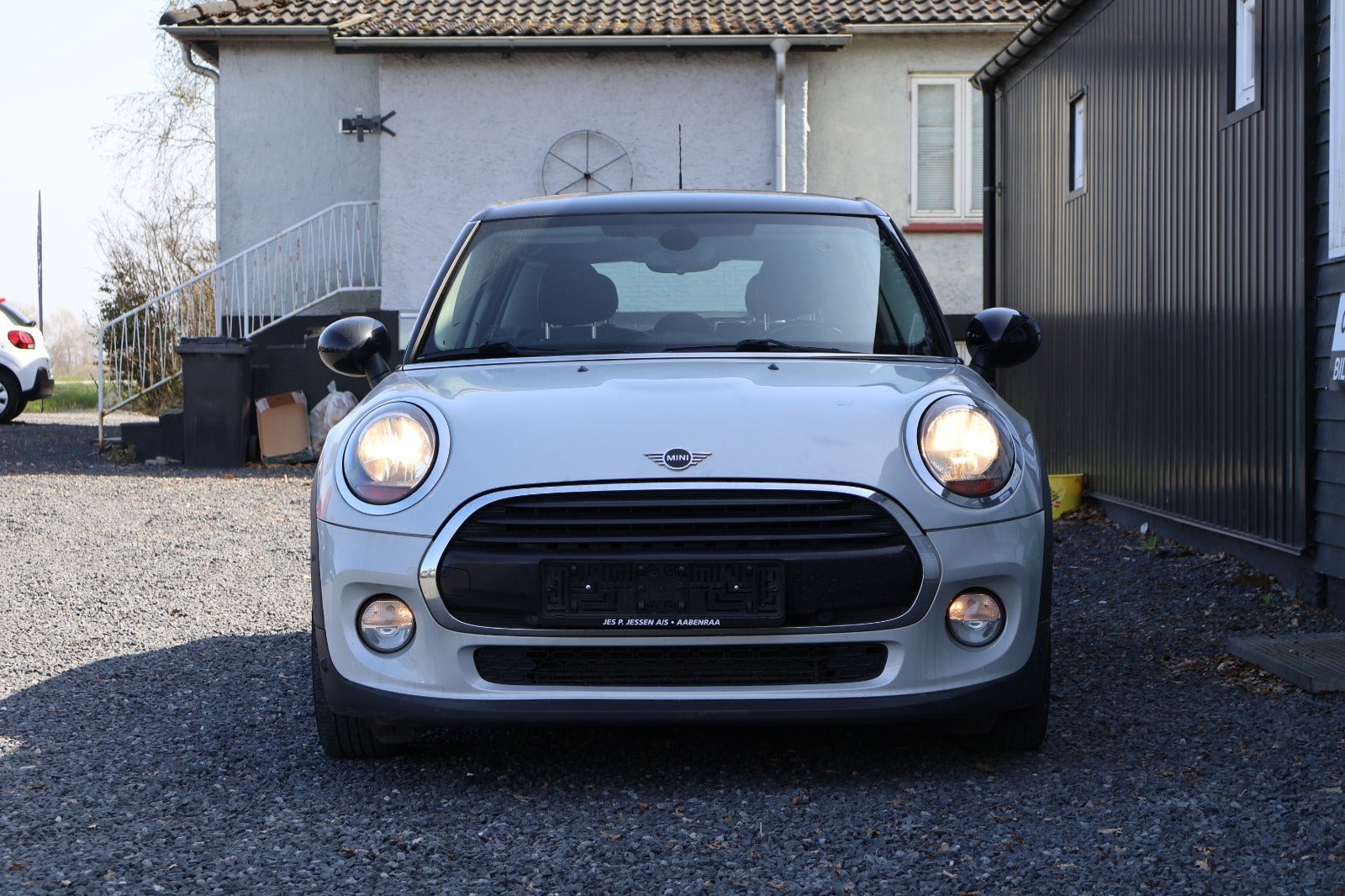 Hvid Mini Cooper fra 2018