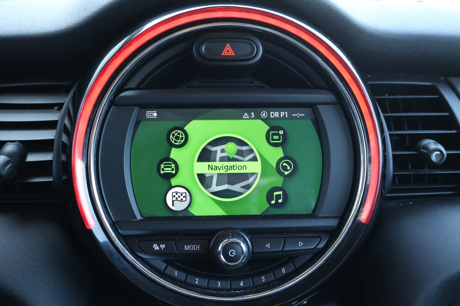 Hvid Mini Cooper fra 2018