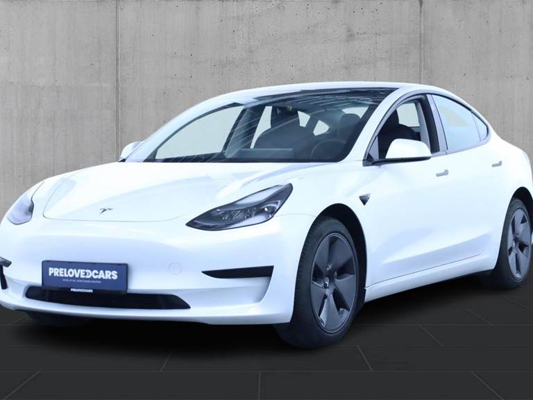 Tesla Model 3 Standard Range+ RWD