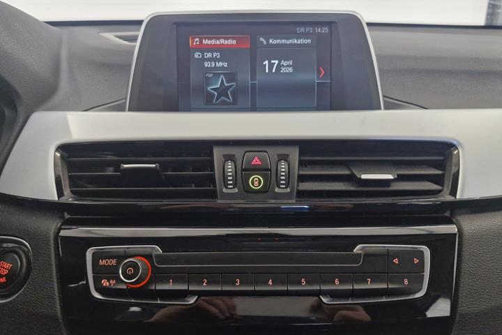 Grå BMW X1 fra 2019