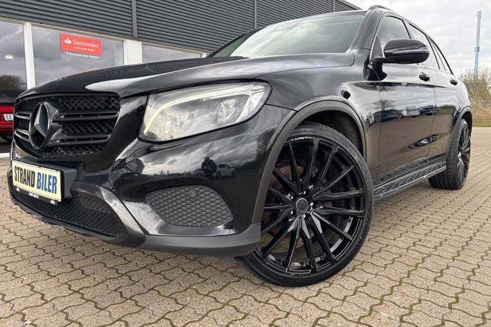 Sort Mercedes GLC220 d fra 2016